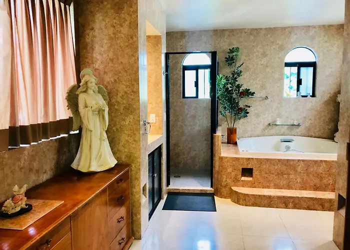 Jacuzzi In Stunning Playacar Ii Affittacamere Playa del Carmen
